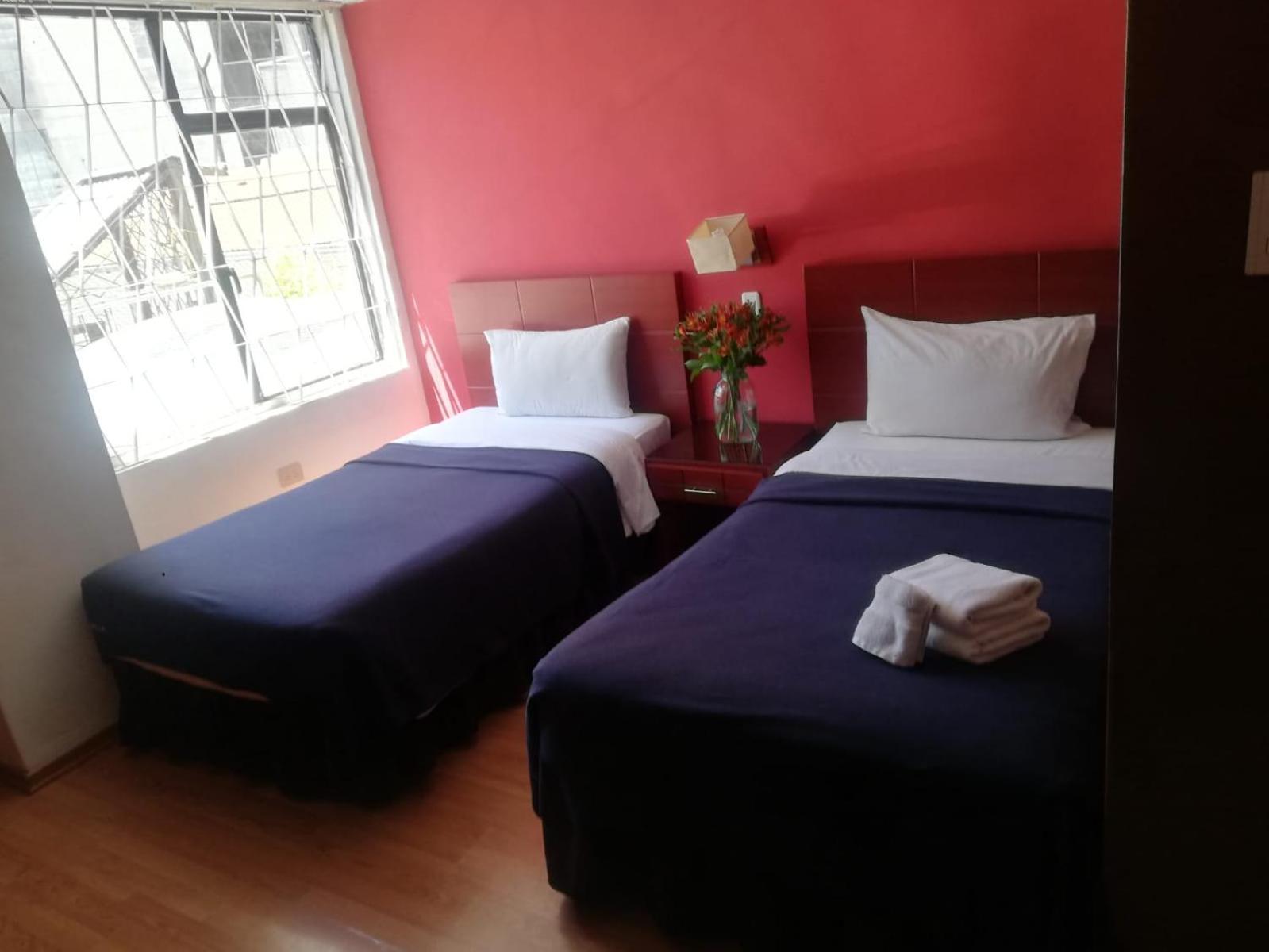 Filatelia Suites & Travel Quito Luaran gambar